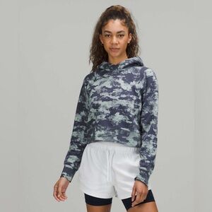 Lululemon Loungeful Cropped Hoodie Heritage Camo Wash WP Blue Multi | Size 2